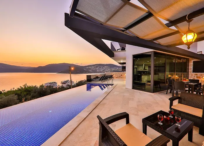 Ultra Lux Vila *