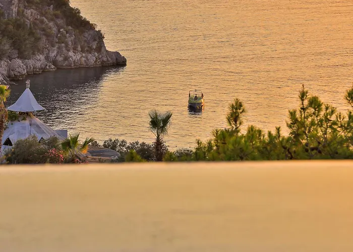 Ultra Lux * Kaş