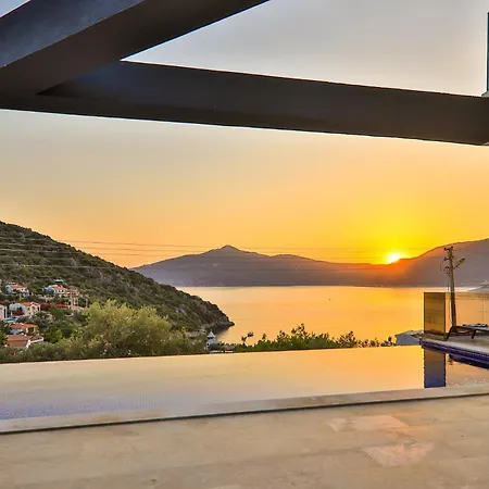 Ultra Lux Kaş